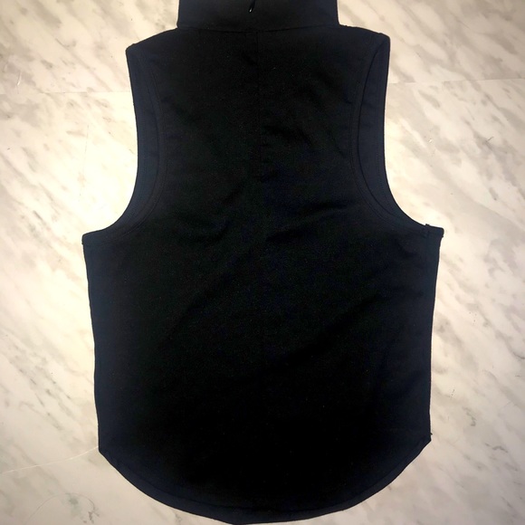 Top - Picture 2 of 2